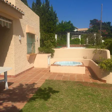 Villa Marbesa With Jacuzzi *